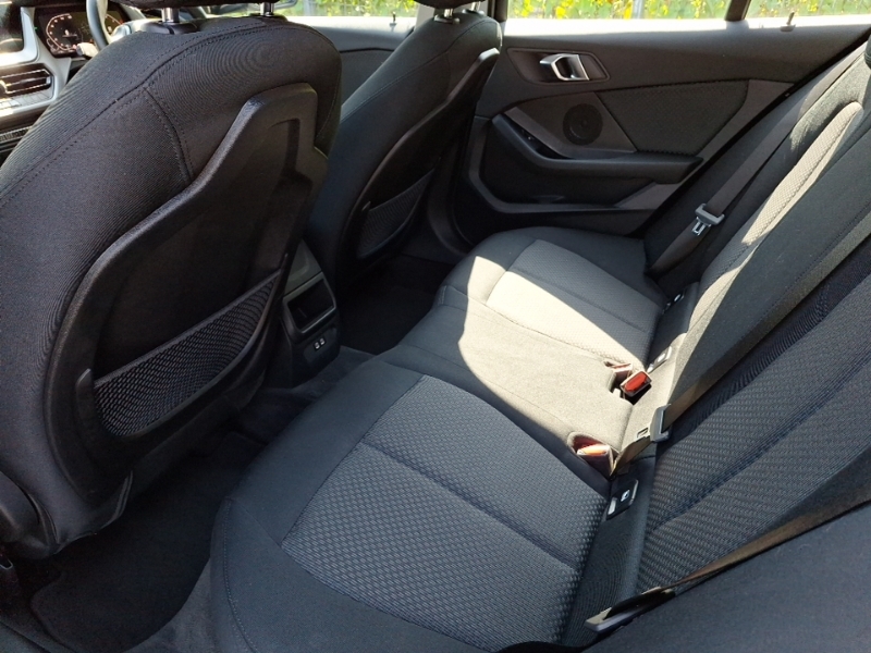 BMW 1 Series 118D Se Live Cockpit Professional Black #6