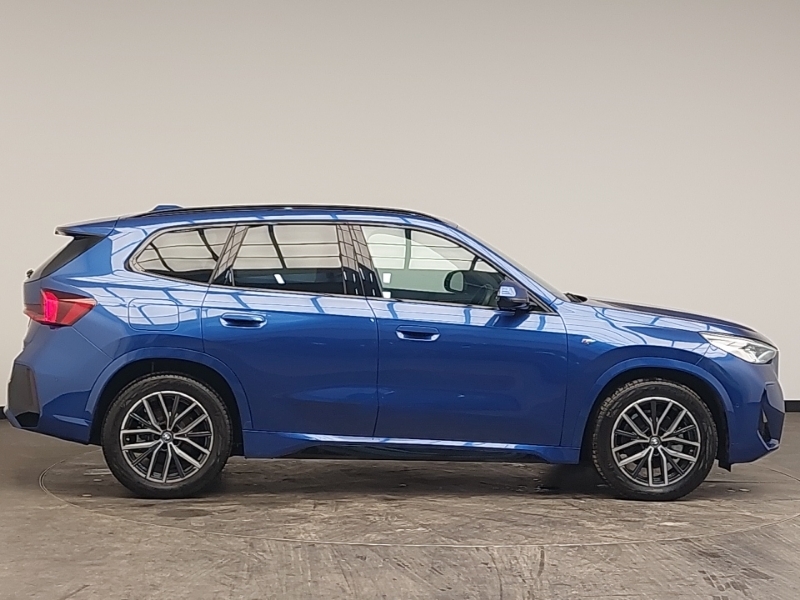 BMW iX1 150Kw Edrive20 M Sport 65Kwh Blue #3