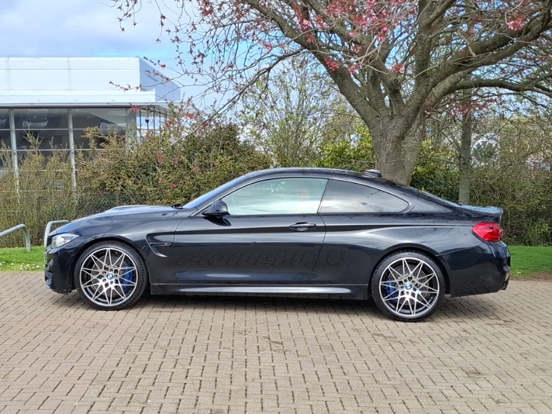 BMW M4 M4 Dct Competition Pack FX19JSV Black #4