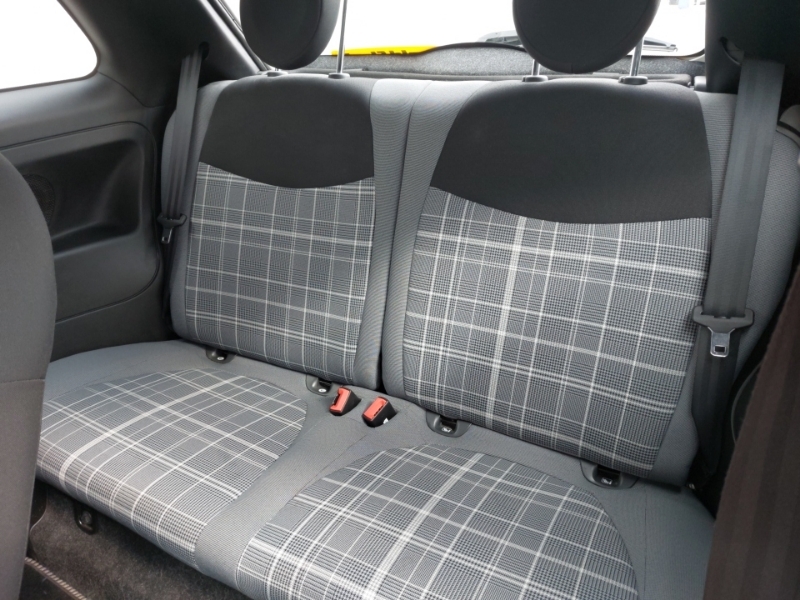 Fiat 500 1.2 Lounge SY70GGE White #6