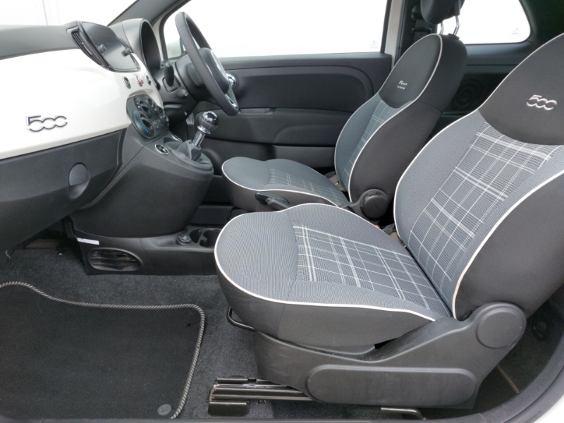 Fiat 500 1.2 Lounge SY70GGE White #5