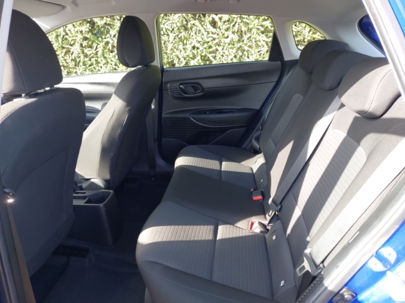 Hyundai I20 1.0T Gdi 48V Mhd Se Connect Dct SO72FUA Blue #6
