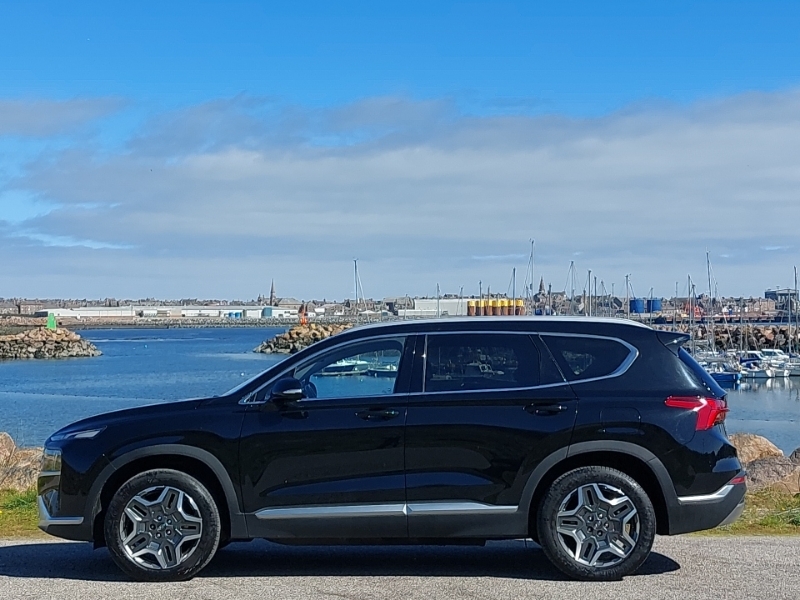 Hyundai Santa Fe 1.6 Tgdi Plug-in Hybrid Premium 4Wd FG23BPE Black #4