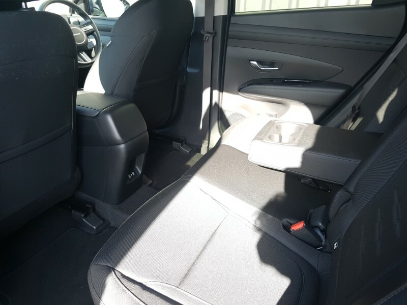 Hyundai Tucson 1.6T Plug-in Hybrid Advance SV75YFS Black #6