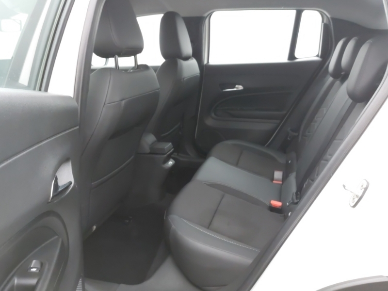 Jeep Avenger 1.2 Altitude YX25ZYC White #6