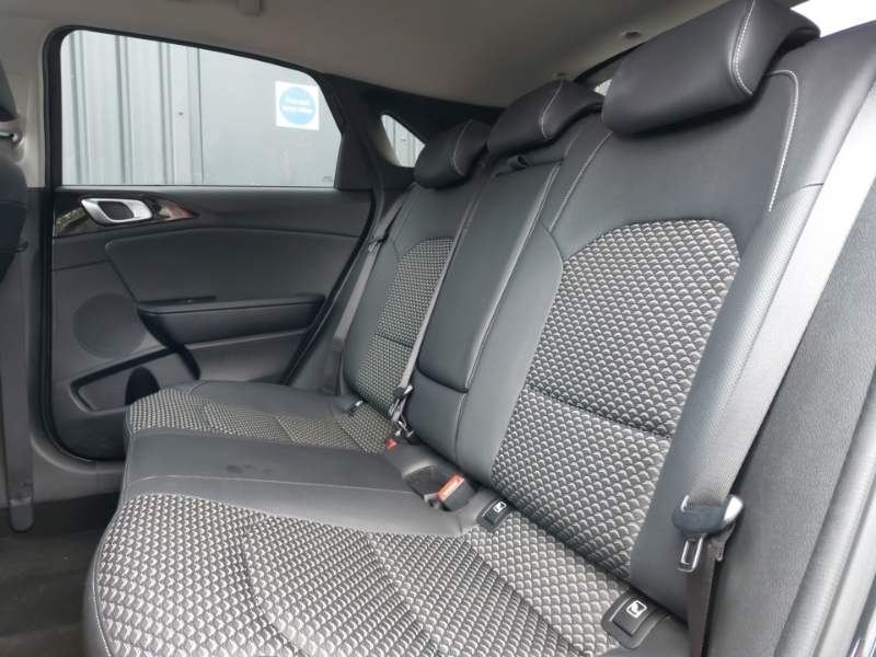 Kia Ceed 1.5T Gdi Isg 3 RO72PMU Black #6