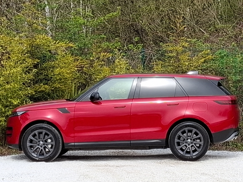 Land Rover Range Rover Sport 3.0 P440e Se Red #4