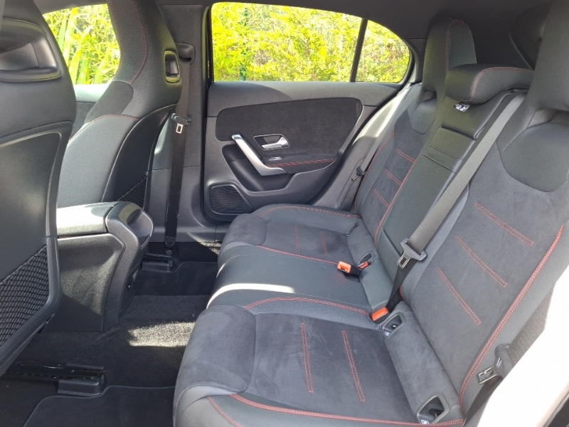 Mercedes-Benz A Class A250e Amg Line Executive KO24BJZ Black #6