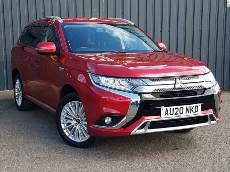 Mitsubishi Outlander 2.4 Phev Design Red
