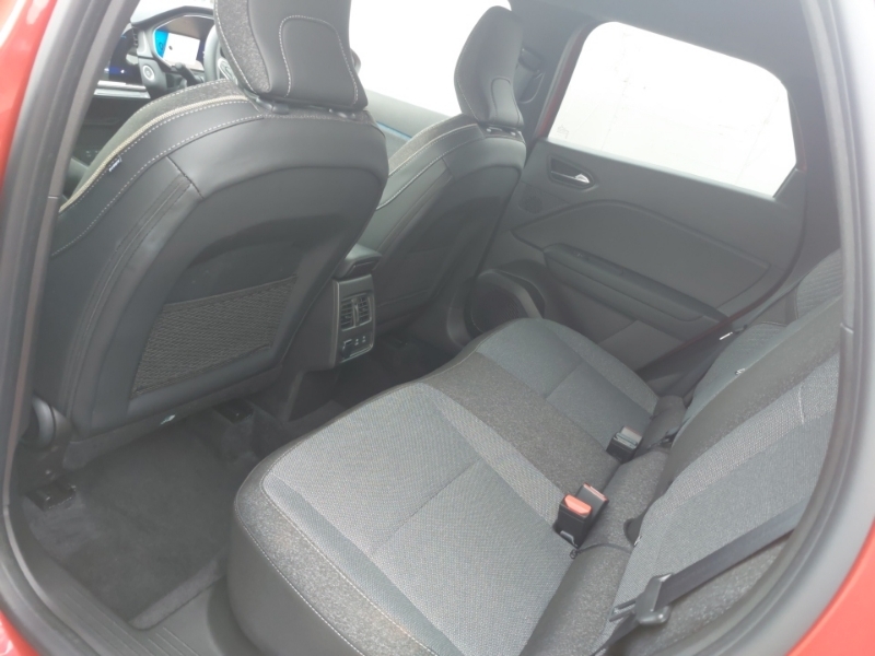 Renault Symbioz 1.3 Tce 140 Techno HK75UGV Red #6