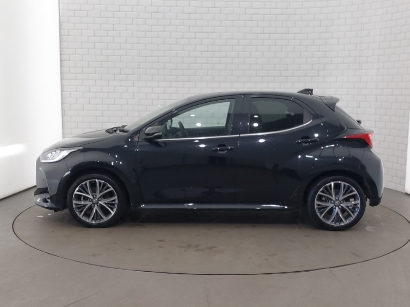 Toyota Yaris 1.5 Hybrid Excel Cvt FV73UBN Black #4