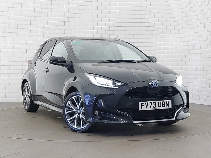 Toyota Yaris 1.5 Hybrid Excel Cvt FV73UBN Black