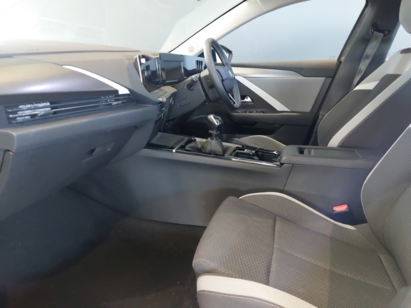 Vauxhall Astra 1.2 Turbo 130 Design Grey #5