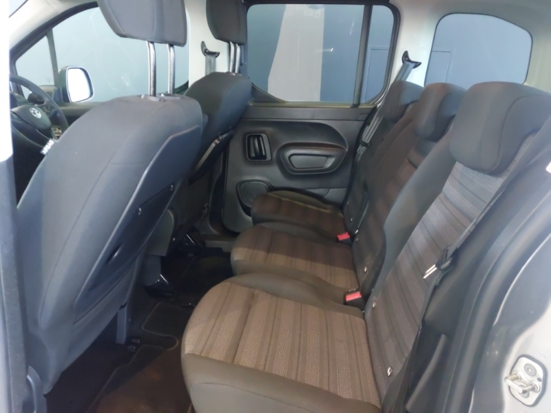 Vauxhall Combo-e Life 100Kw Design 50Kwh Grey #6