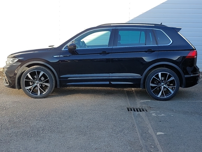 Volkswagen Tiguan 2.0 Tdi R-line Dsg BF23OBL Black #4