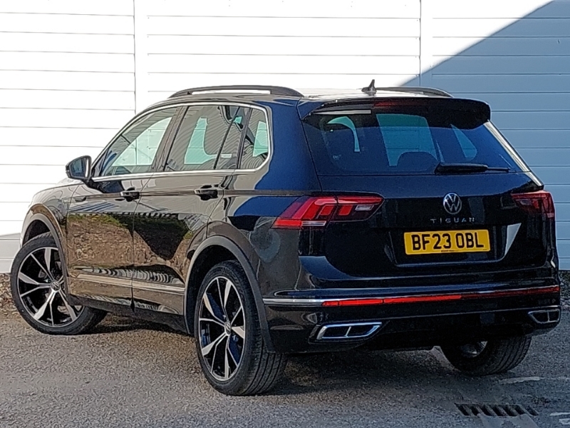 Volkswagen Tiguan 2.0 Tdi R-line Dsg BF23OBL Black #2