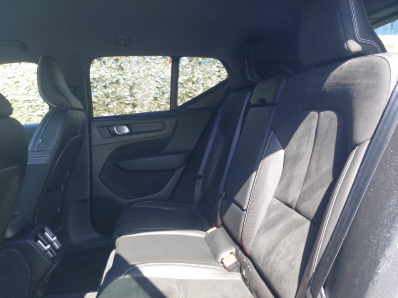 Volvo XC40 2.0 D4 190 R Design Pro Awd Geartronic BH19ACU Grey #6