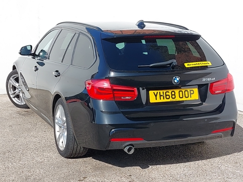 BMW 3 Series 318D M Sport Step YH68OOP Black #2