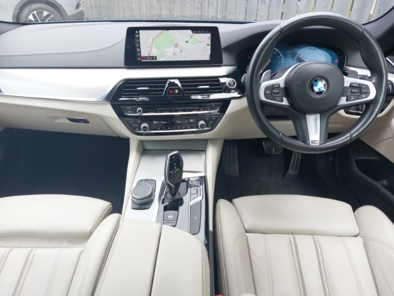BMW 5 Series 520D M Sport FG69HJY Blue #3