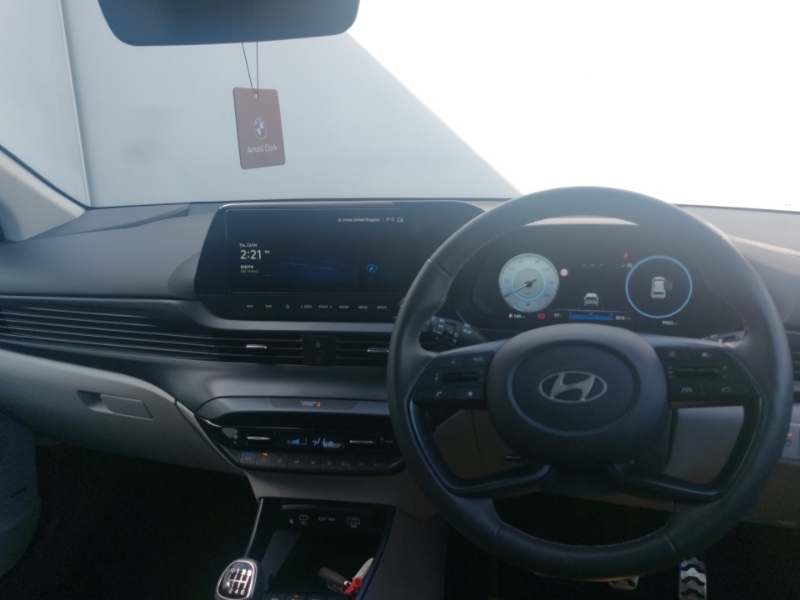 Hyundai Bayon 1.0 Tgdi Ultimate EA74HGU White #4