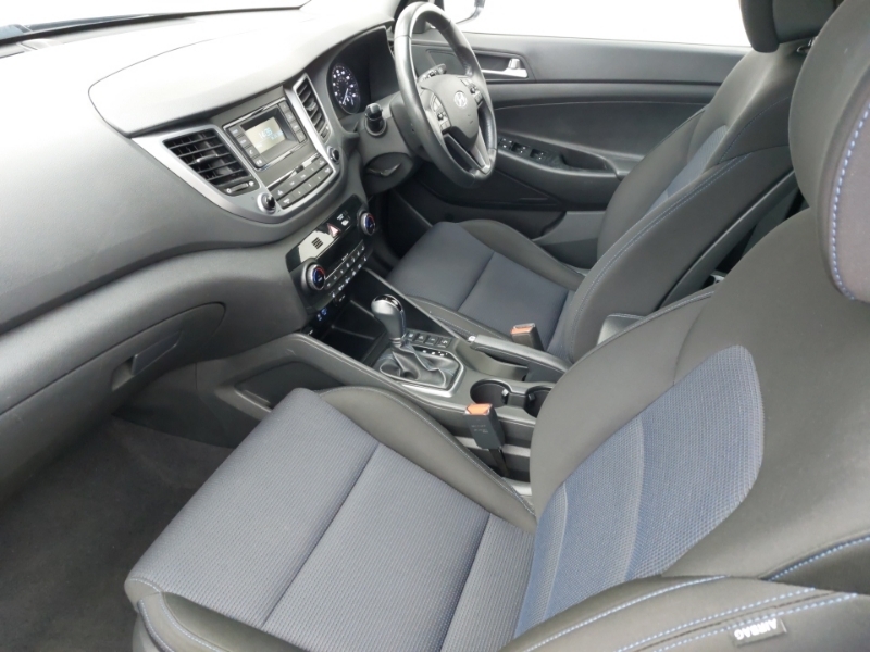 Hyundai Tucson 1.7 Crdi Blue Drive Se 2Wd Dct Black #5