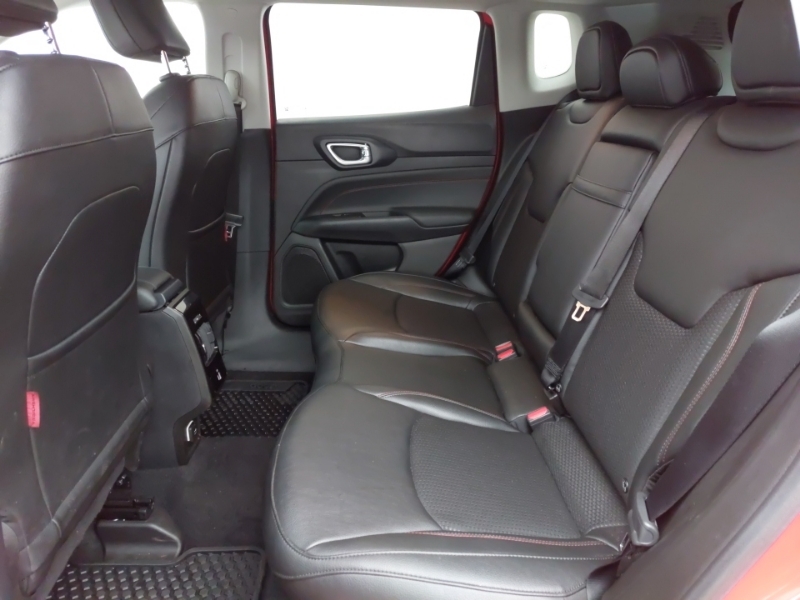 Jeep Compass 1.3 T4 Gse 4Xe Phev Trailhawk HN73GVP Red #6