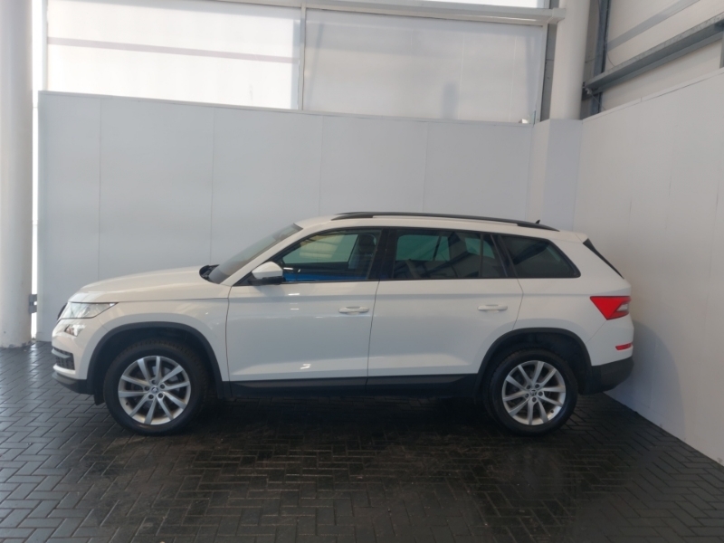 Skoda Kodiaq 2.0 Tdi Se Dsg 7 Seat BJ19UVY White #4