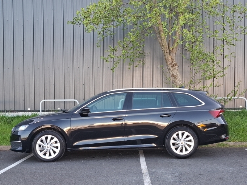 Skoda Octavia 2.0 Tdi 150 Se L Dsg SH74YDK Black #4