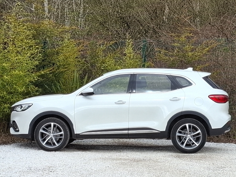 MG HS 1.5 T-gdi Excite Dct NA22GZR White #4
