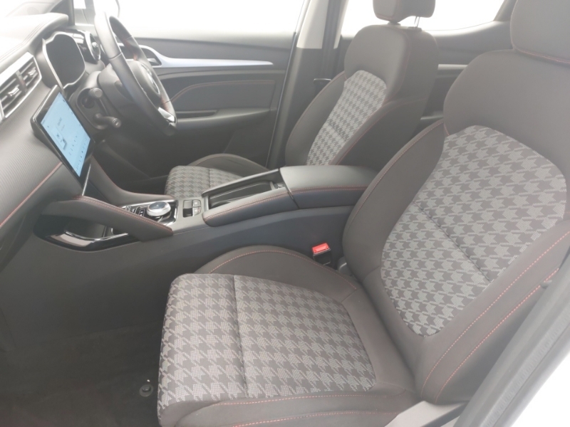 MG ZS 115Kw Se Ev Long Range 73Kwh SM22TTZ White #5