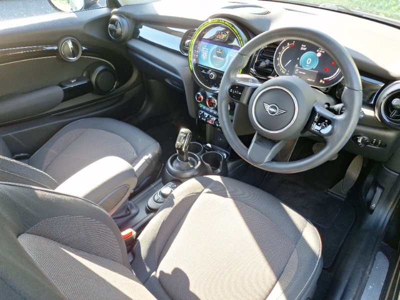 Mini Hatch 1.5 Cooper Classic SR72HHX Black #6