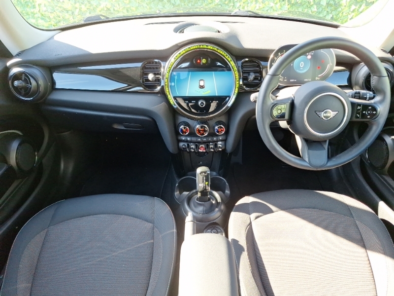 Mini Hatch 1.5 Cooper Classic SR72HHX Black #4