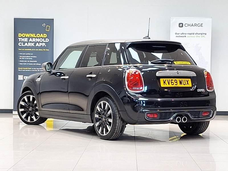 Mini Hatch 2.0 Cooper S Exclusive II KV69WUX Black #2