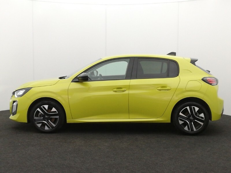 Peugeot 208 1.2 Puretech 100 Allure SD25HKK Yellow #4