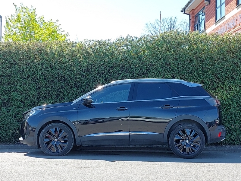 Peugeot 3008 Estate 1.5 Bluehdi Gt Premium Eat8 LS72RZW Black #4