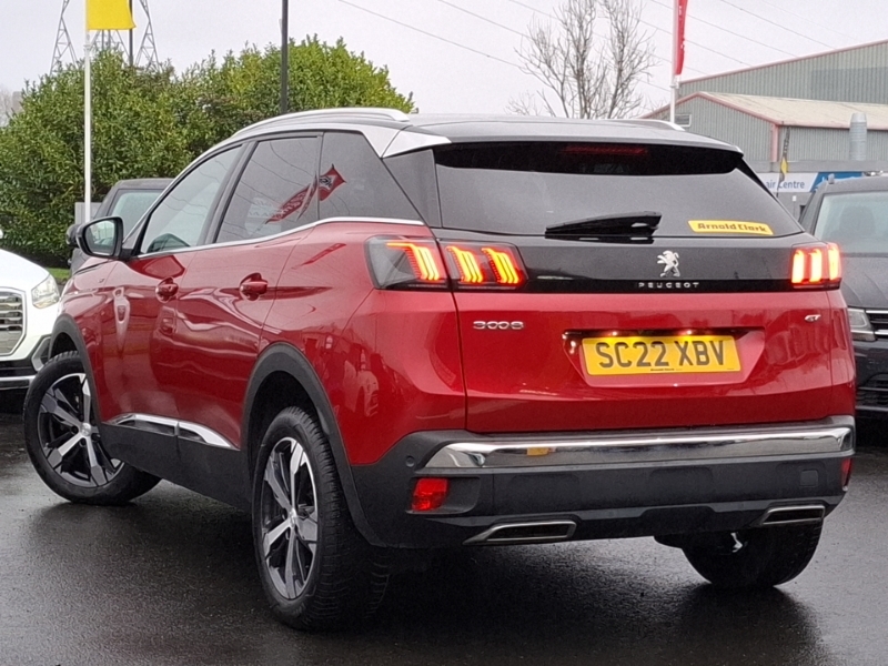 Peugeot 3008 1.2 Puretech Gt Premium Eat8 SC22XBV Red #2