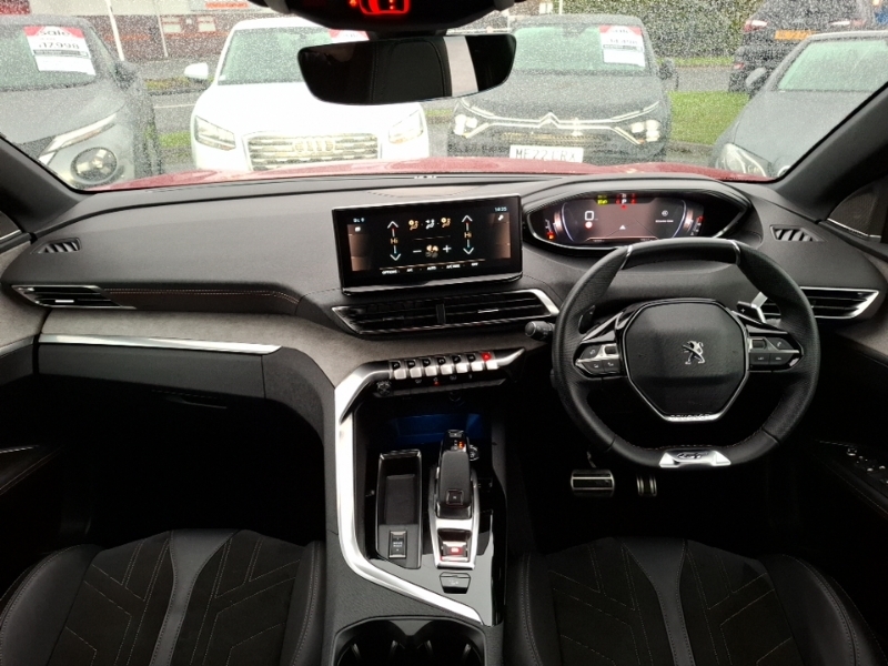 Peugeot 3008 1.2 Puretech Gt Premium Eat8 SC22XBV Red #3