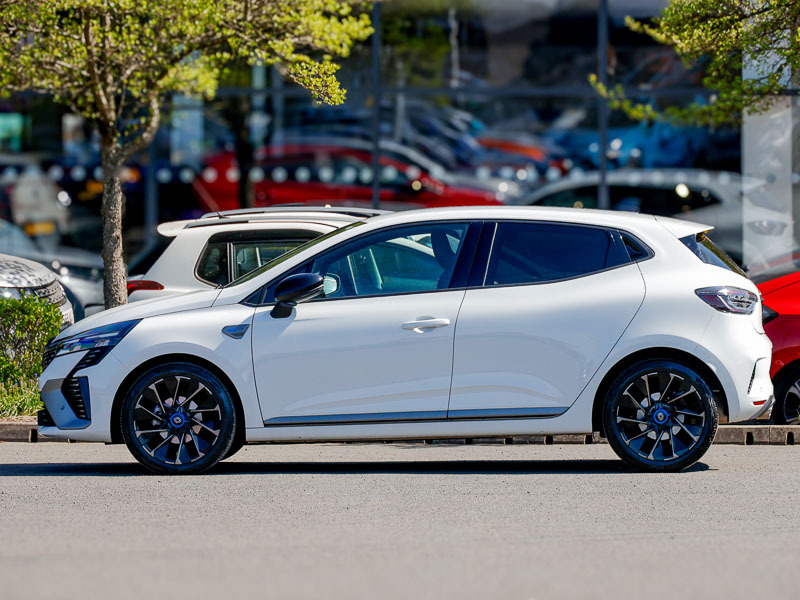 Renault Clio 1.0 Tce 90 Esprit Alpine WU24HXB White #4
