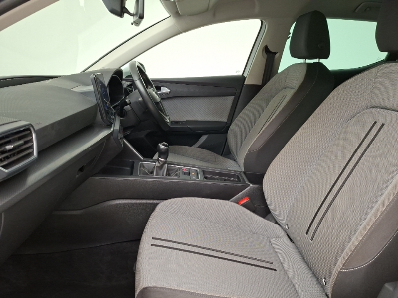 Seat Leon 1.0 Tsi Evo Se Dynamic DG21GZZ White #5