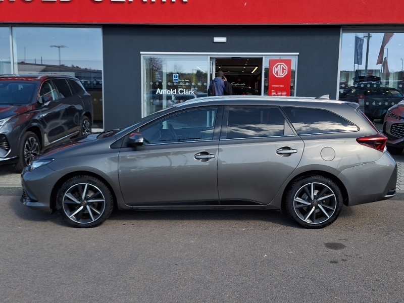 Toyota Auris 1.2T Design Tss Nav Brown #4
