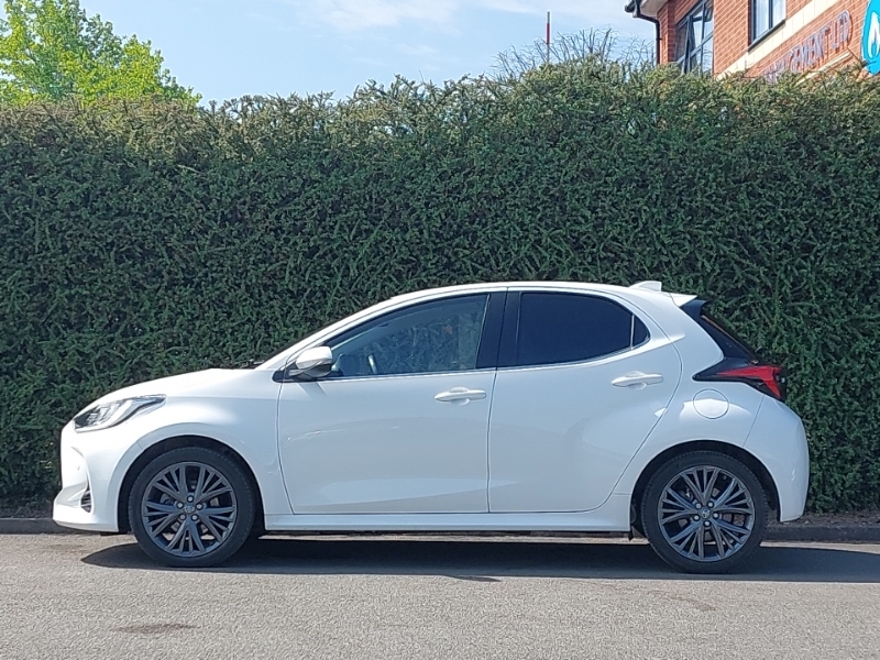Toyota Yaris 1.5 Hybrid Excel Cvt NJ23SRZ White #4
