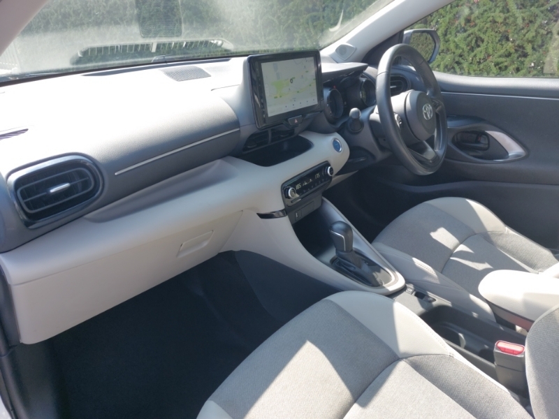 Toyota Yaris 1.5 Hybrid Excel Cvt NJ23SRZ White #5