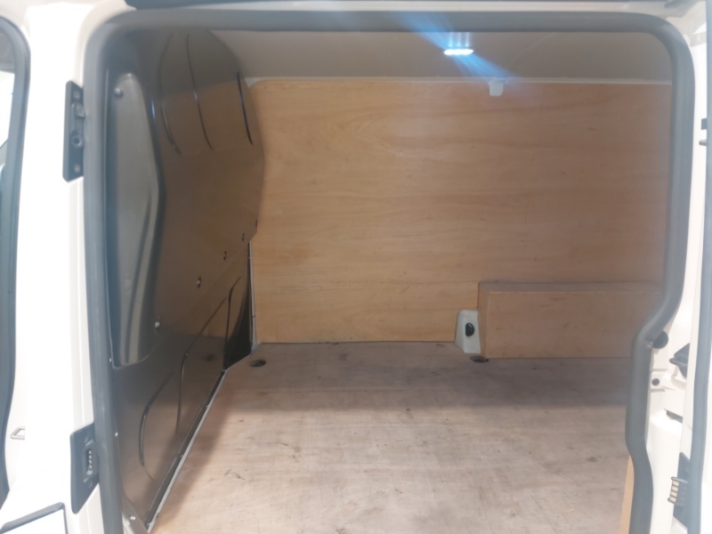 Volkswagen Transporter 2.0 Tdi 110 Startline Business Van CF72ZRA White #6