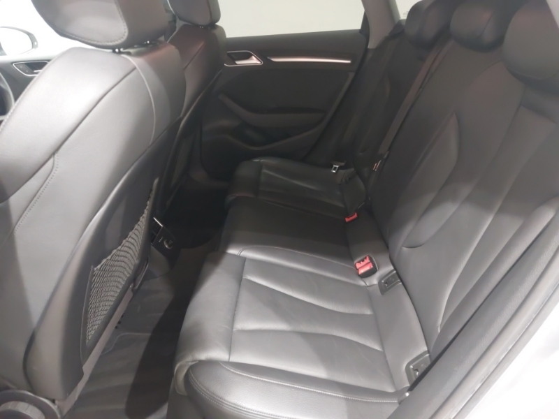 Audi A3 40 E-tron S Tronic FY20LUJ Silver #6