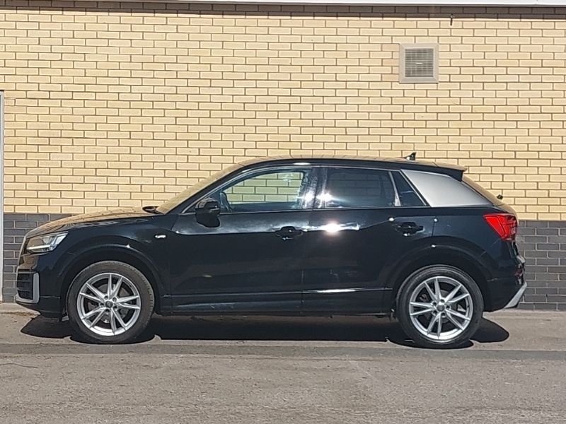 Audi Q2 1.4 Tfsi S Line S Tronic LT18WUL Black #4
