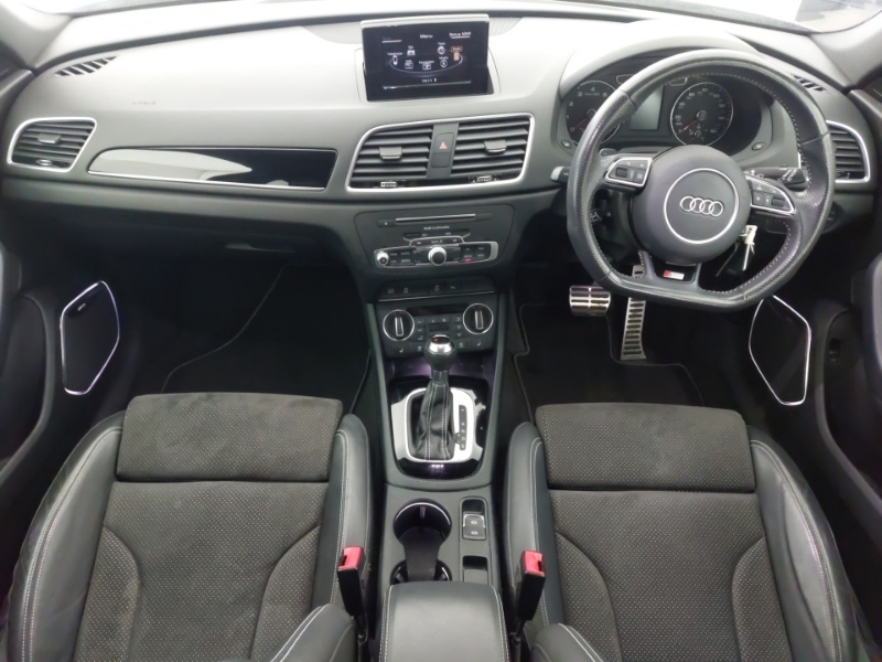 Audi Q3 1.4T Fsi Black Edition S Tronic LX18YVE Grey #3