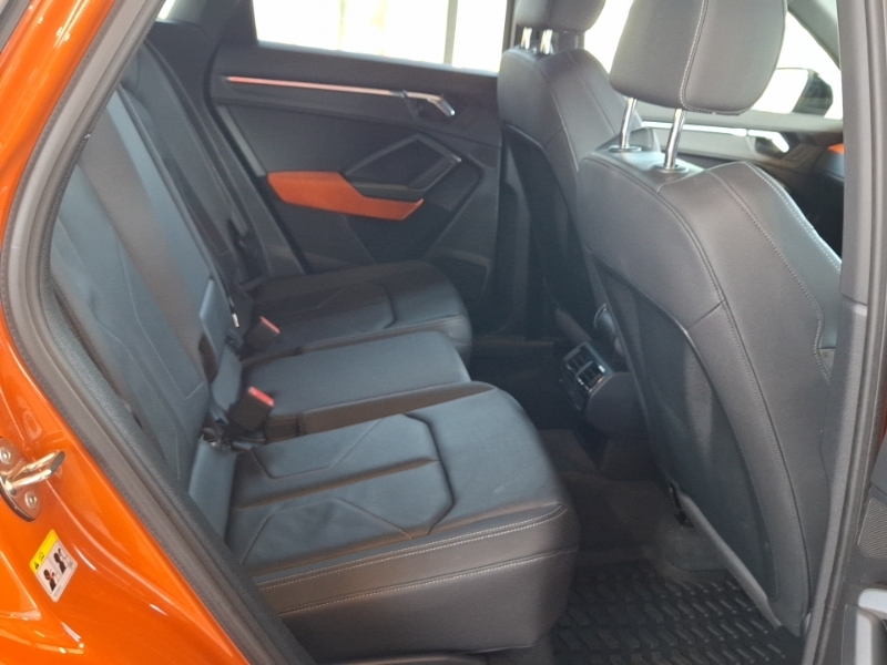 Audi Q3 35 Tfsi Edition 1 S Tronic NG70USW Orange #6