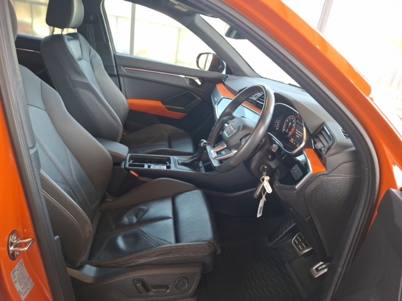 Audi Q3 35 Tfsi Edition 1 S Tronic NG70USW Orange #5