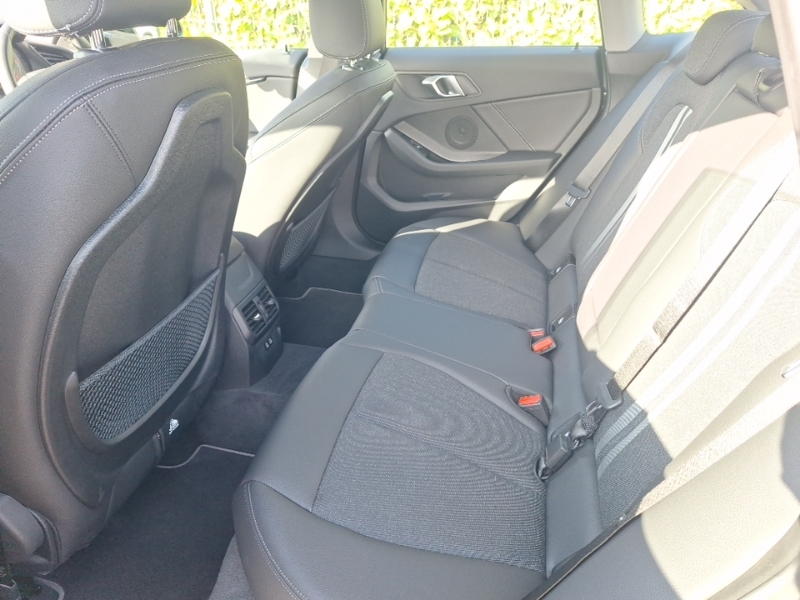 BMW 2 Series 218I 136 Sport Live Cockpit Professional Black #6