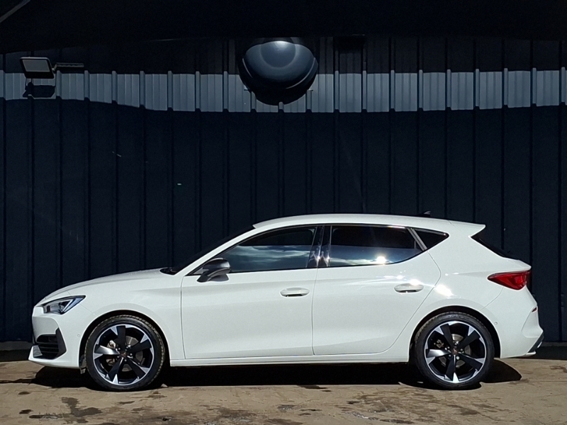 Cupra Leon 1.5 Tsi V1 White #4